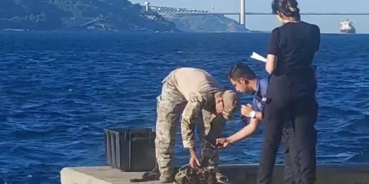 İstanbul Boğazı’nda mayın alarmı