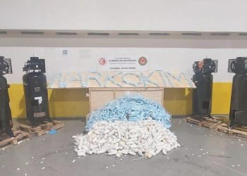 İstanbul Havalimanı’nda kargo uçağından 427 kilogram uyuşturucu çıktı