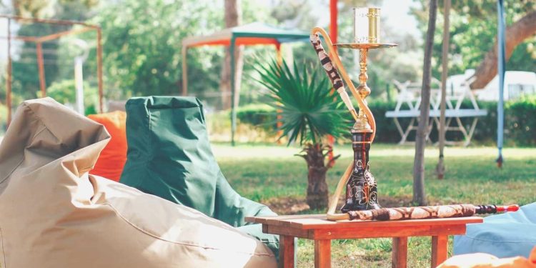 İstanbul’da açık alanlarda nargile yasağı