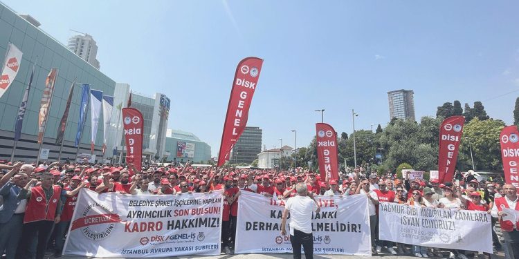 İstanbul’da GENEL-İŞ Sendikası üyeleri iş bırakma aksiyonu başlattı