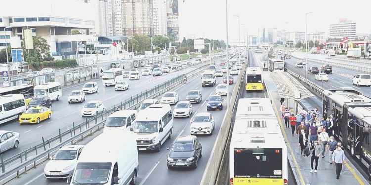İstanbul’da toplu ulaşıma artırım toplantısından sonuç çıkmadı: UKOME toplantısı ertelendi