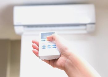 Kavuran sıcaklar klimaya talebi artırdı