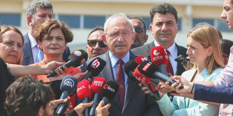 Kılıçdaroğlu TİP’li Atalay’ı ziyaret etti, Kurtulmuş’a davet yaptı