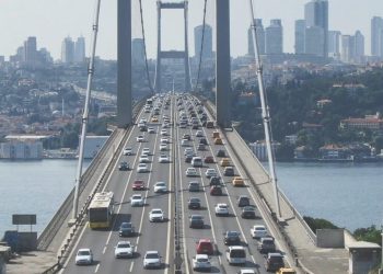 Köprü ve otoyol geçiş fiyatlarına artırım geldi