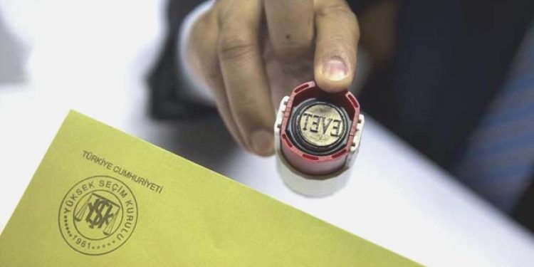 Kulis: AK Parti, mahallî seçimlere giderken yöneticileri değiştirecek