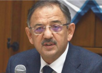 Özhaseki’den İstanbul’daki ilçe belediyelerine sarsıntıya hazırlık için davet