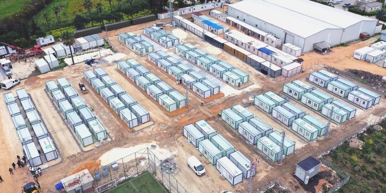 Sarsıntı bölgesi için 90 milyon $’lık kredi