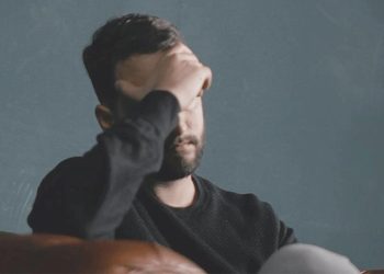 Yaz sıcaklarında baş ağrısını önlemenin 6 yolu