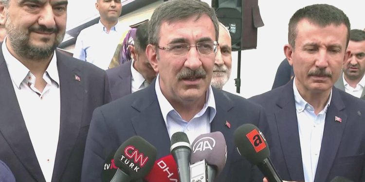 Yılmaz: Egemenlik haklarımızdan taviz vermeyen bir Türkiye var