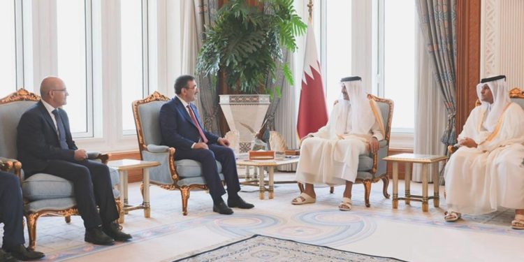 Yılmaz ile Şimşek, Katar buyruğuyla görüştü: Sanayi ve güçte işbirliği iletisi