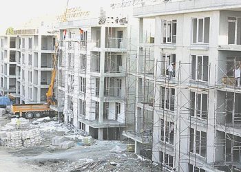 Zelzele bölgesindeki dönüşüme yakın takip