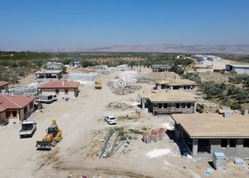 Zelzelenin vurduğu Hatay’a 250 bin konut inşa edilecek