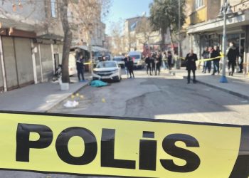 5 yaşındaki çocuk ezkaza 2 yaşındaki kardeşini öldürdü