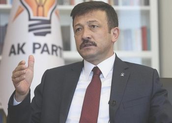 AK Parti’de fevkalâde kongre tarihi aşikâr oldu
