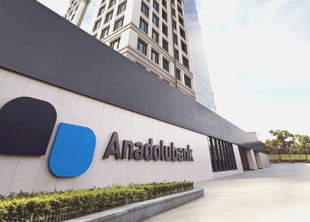 Anadolubank etkin büyüklüğünü 48,7 milyar liraya yükseldi