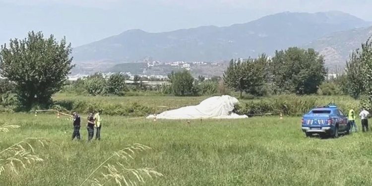 Aydın’da eğitim uçağı düştü: 2 kişi yaralandı