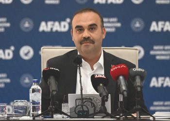 Bakan Kacır: Zelzele bölgesine yapılacak yatırım fiyatı 61 milyar lira