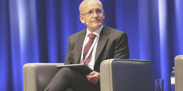 Bakan Şimşek’ten ‘turizm’ vurgulu bütçe açığı iletisi