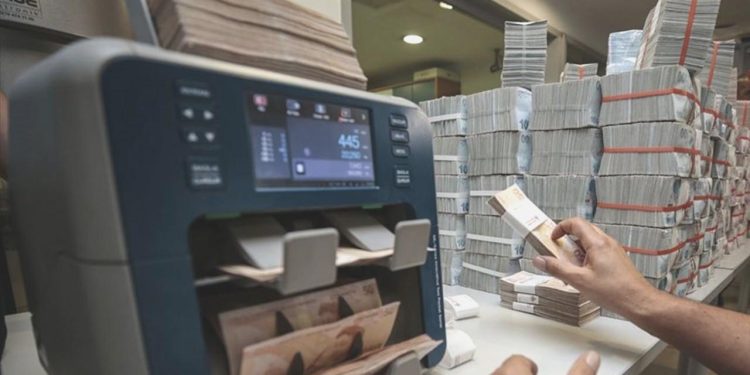 Bankacılık dalı kredi hacmi 10 trilyon 366 milyar lira oldu