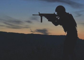 Bitlis’te biri turuncu kategoride aranan 4 terörist etkisiz hale getirildi