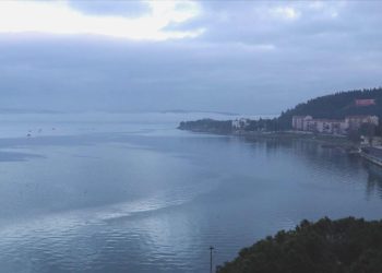 Çanakkale Boğazı gemi trafiğine çift istikametli açıldı