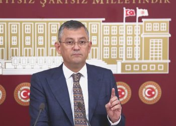 CHP’li Özel’den genel başkanlık sorusuna: Her misyona talibim