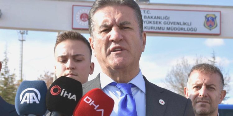 CHP’li Sarıgül: En düşük emekli maaşı taban fiyat düzeyine çıkarılmalı
