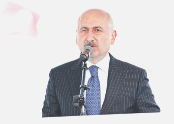 Elektrikli şarj soketi için 2053 amacı 38 bin