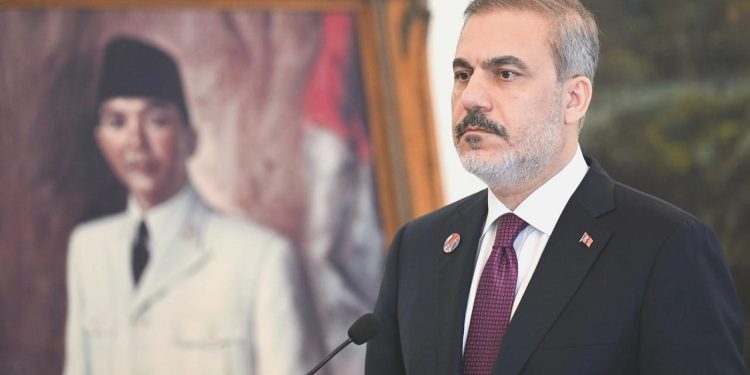 Erdoğan’dan Fidan’a Devlet Üstün Hizmet Madalyası