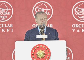 Erdoğan’dan Malazgirt’te ‘tek bayrak, tek millet, tek devlet’ bildirisi
