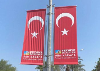 Fethiye’de belediyenin afişine isimli ve idari süreç