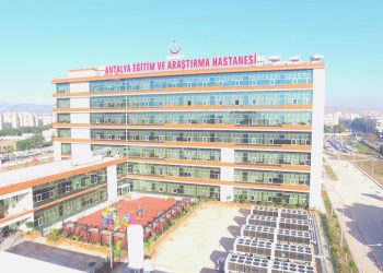 ‘Hastanelere corona nedeniyle ziyaretçi alınmıyor’ savına yalanlama