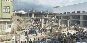 Hatay’da inşaatta çökme: Personeller yaralandı