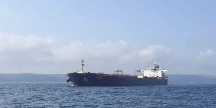 İstanbul Boğazı’nda gemi trafiği durdu