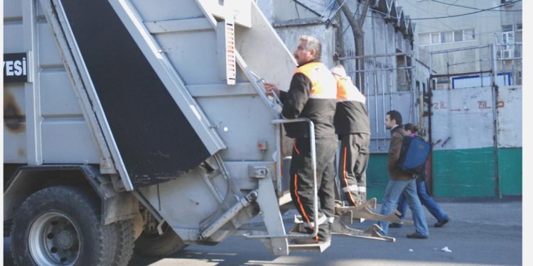 İstanbul’da çöp transfer personelleri greve gidiyor