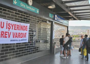 İzmir’de grevi bitiren muahede: En düşük maaş 22 bin 105 lira