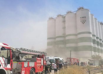 Kocaeli’de TMO deposunda patlama