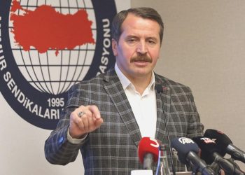 Memur-Sen: Enflasyon gayeleri üzerinden değil piyasa gerçekleri üzerinden teklif yapılmalı