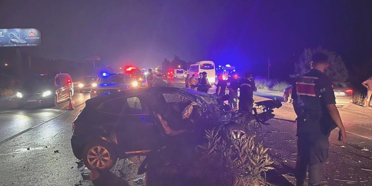 Milas’ta zincirleme kaza: 1 meyyit, 7 yaralı