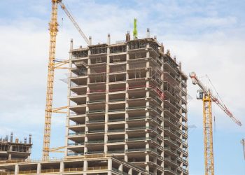 Müteahhitlik kesimi yurt dışında 482 milyar dolarlık iş üstlendi