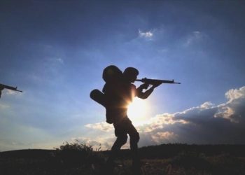 Pençe Kilit operasyonu bölgesinde bir asker şehit oldu