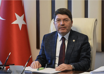 “Reformlara yeni halkalar eklemeye devam edeceğiz”