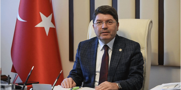 “Reformlara yeni halkalar eklemeye devam edeceğiz”