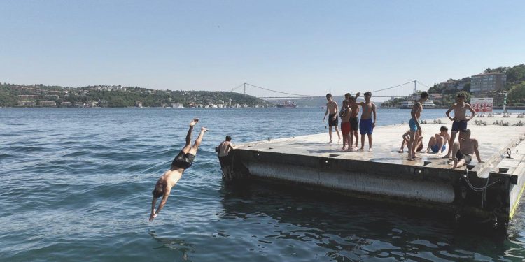 Sarıyer’de denize girmek yasaklandı