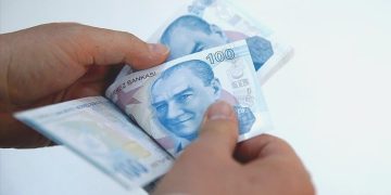 Sarsıntı bölgesindeki çiftçilere 8,8 milyar lira takviye ödemesi yapıldı