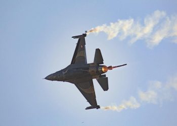 SOLOTÜRK Afyonkarahisar’da uçtu