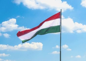 Türkiye ve Macaristan, 6 milyar dolar ikili ticaret hacmi hedefliyor