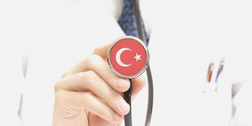 ‘Yurt dışı evrakı’na başvuran hekim sayısında rekor