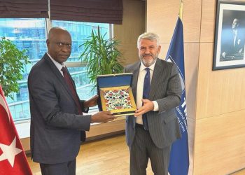 Zimbabve heyeti TMSF’yi ziyaret etti