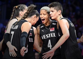 ‘Filenin Sultanları’ yarı finalde